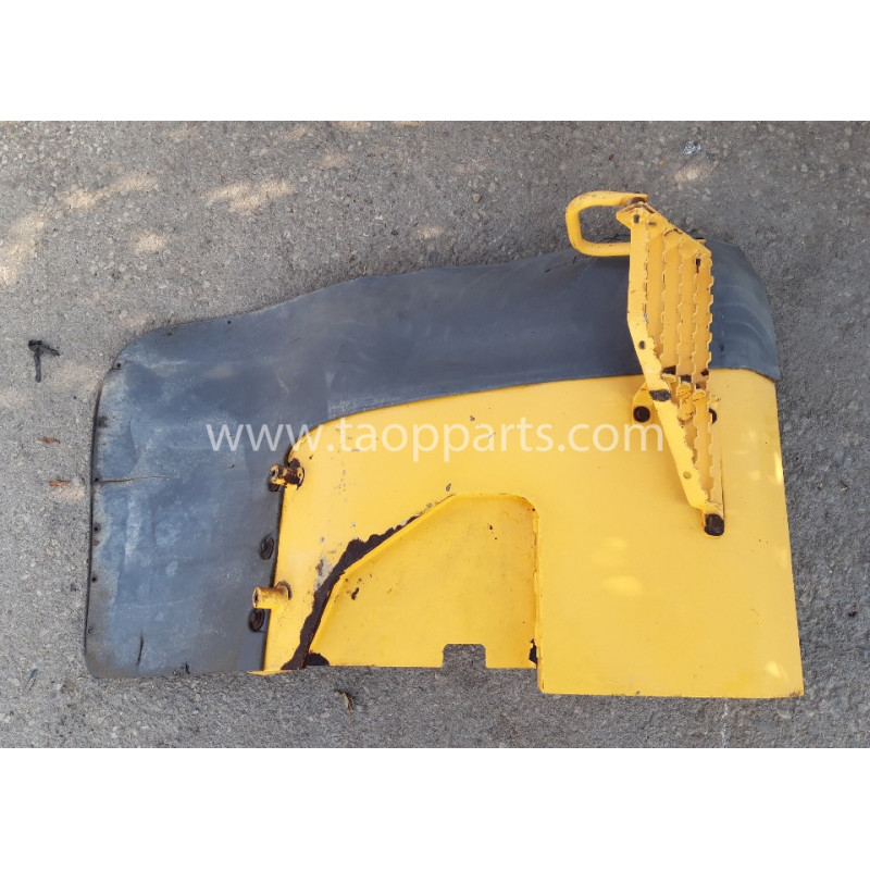 used Volvo Fender 11435509...