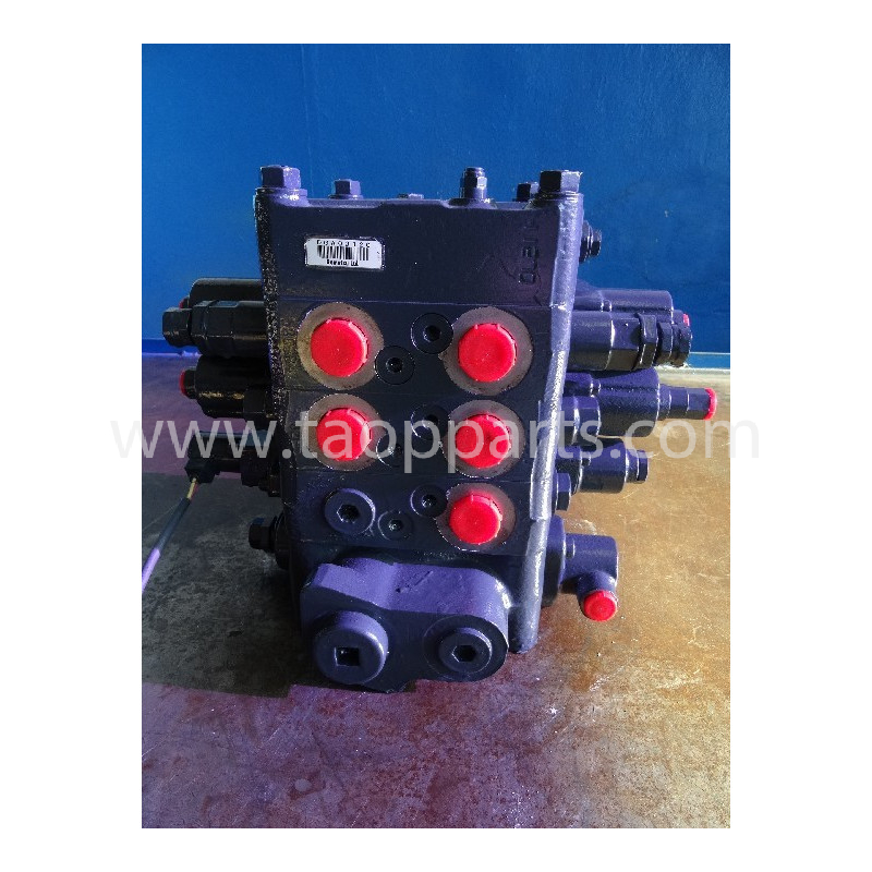 Komatsu Main valve...