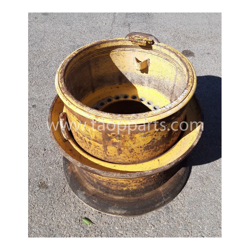 Komatsu Llantas 26.5 R25... Komatsu Llantas 26.5 R25...