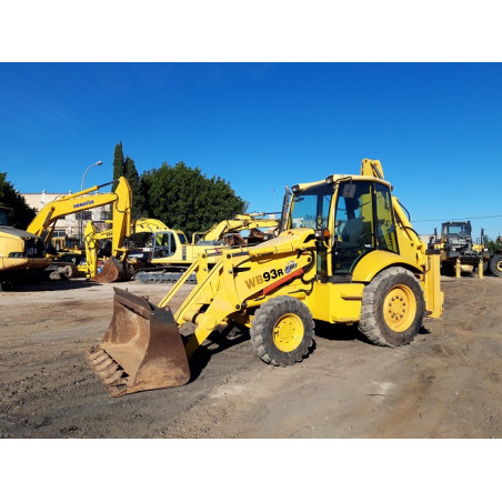 Komatsu WB93R-2 Backhoe...