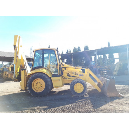 Komatsu WB93R-2 Backhoe...