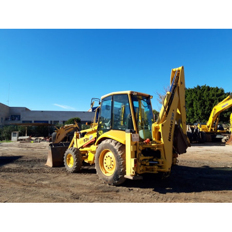 Tractopelle Komatsu WB93R-2...