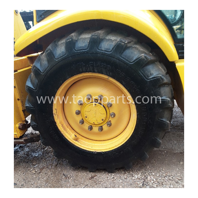 NEUMATICO TRASERO DERECHO...