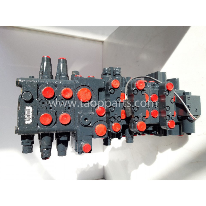 Distribuitor folosit... Distribuitor folosit...