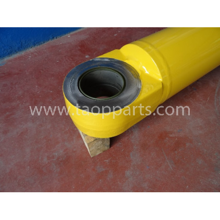Komatsu BUCKET CYLINDER... Komatsu BUCKET CYLINDER...