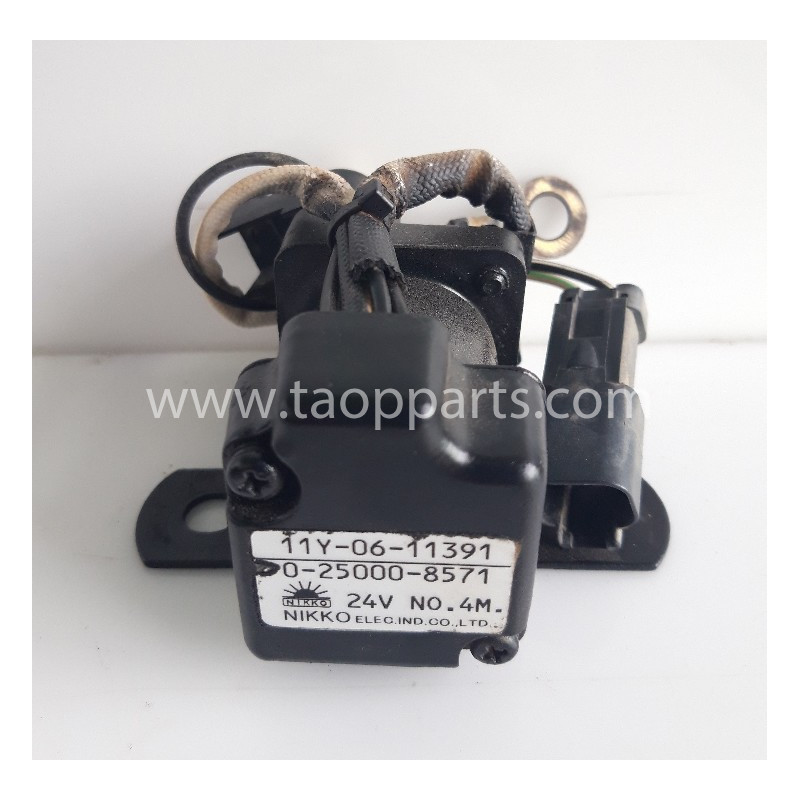 Releu folosit 11Y-06-11391...