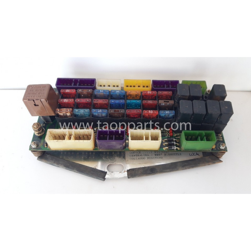 Fusibles Komatsu 312612082... Fusibles Komatsu 312612082...