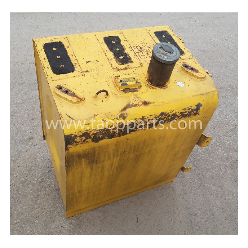 Reservoir carburant Komatsu... Reservoir carburant Komatsu...