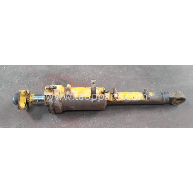 Cilindro Komatsu... Cilindro Komatsu...