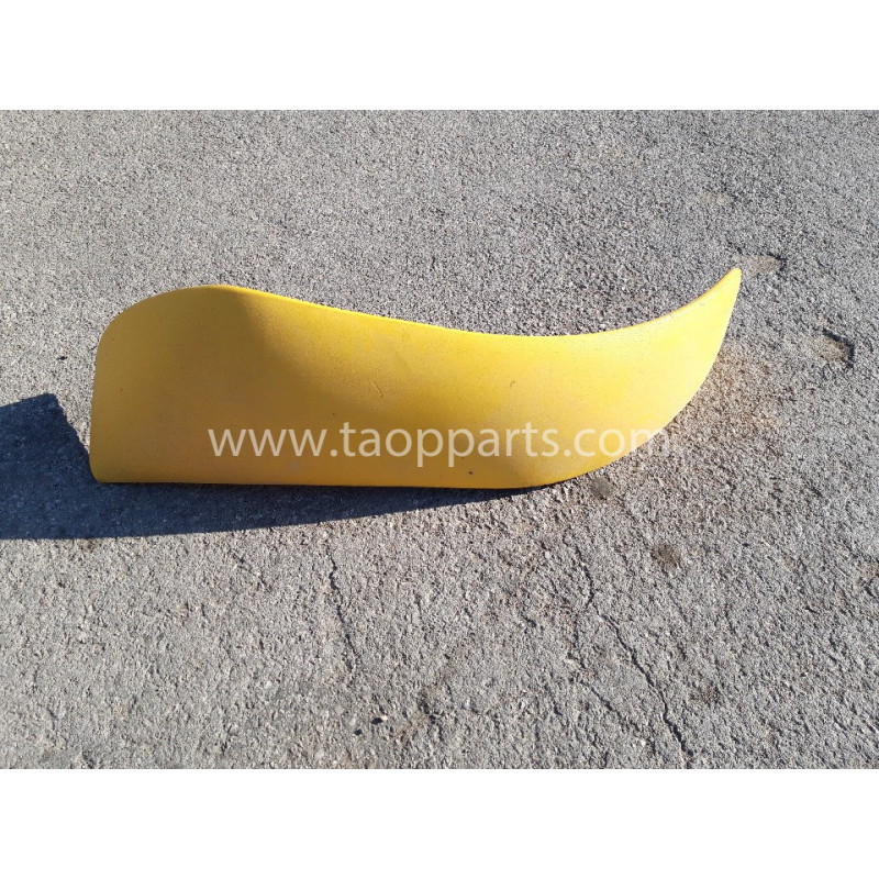 Komatsu Fender 42N-54-14950... Komatsu Fender 42N-54-14950...