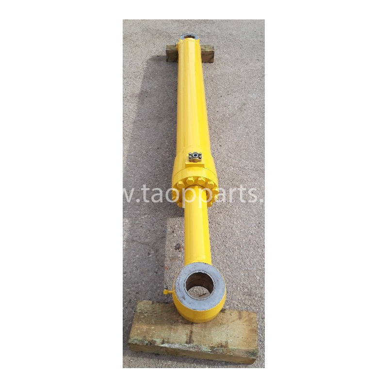 Arm Cylinder 707-01-0F741...
