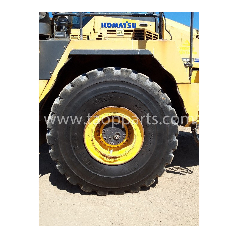Komatsu Llantas 29.5 R25... Komatsu Llantas 29.5 R25...