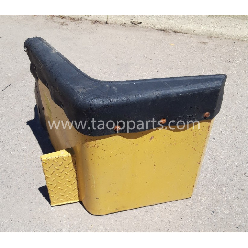 Komatsu Fender 421-54-H4D90... Komatsu Fender 421-54-H4D90...