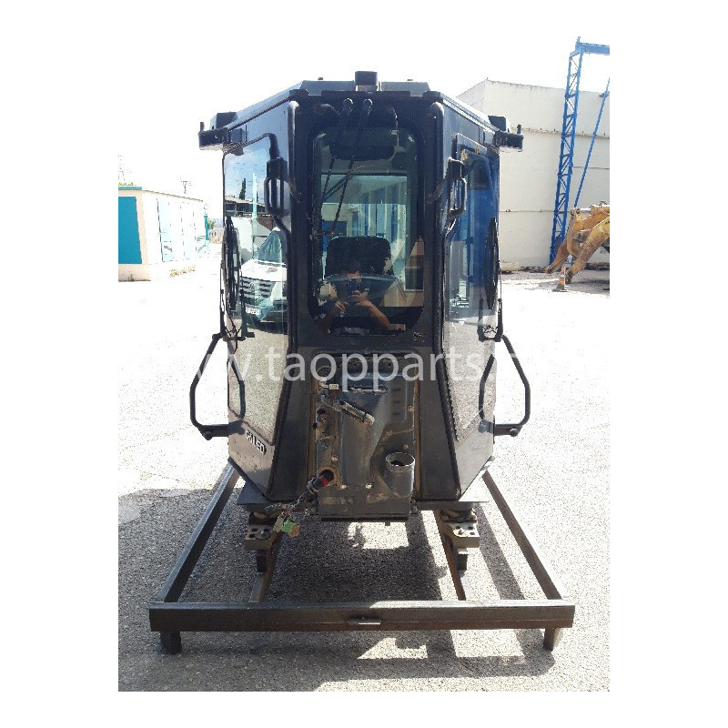 Cabina Komatsu 17A-Z11-0043... Cabina Komatsu 17A-Z11-0043...