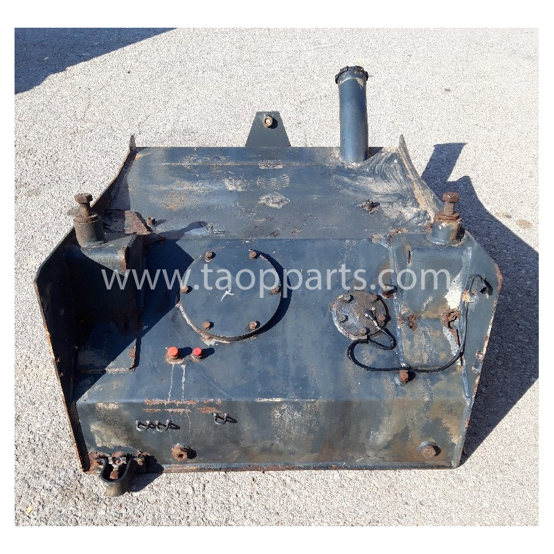 Reservoir carburant Komatsu... Reservoir carburant Komatsu...