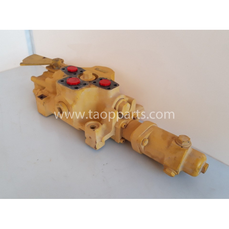 Komatsu Valve 709-91-12201... Komatsu Valve 709-91-12201...