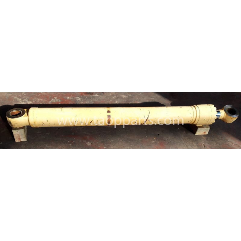 used Komatsu Arm Cylinder... used Komatsu Arm Cylinder...