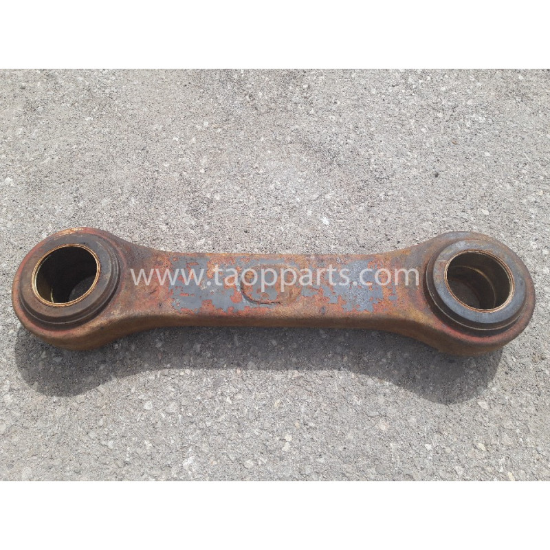 used Volvo Bucket link... used Volvo Bucket link...