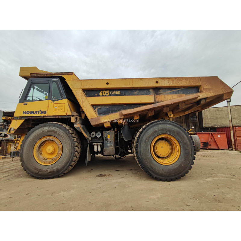 Komatsu HD605-7 Rigid... Komatsu HD605-7 Rigid...