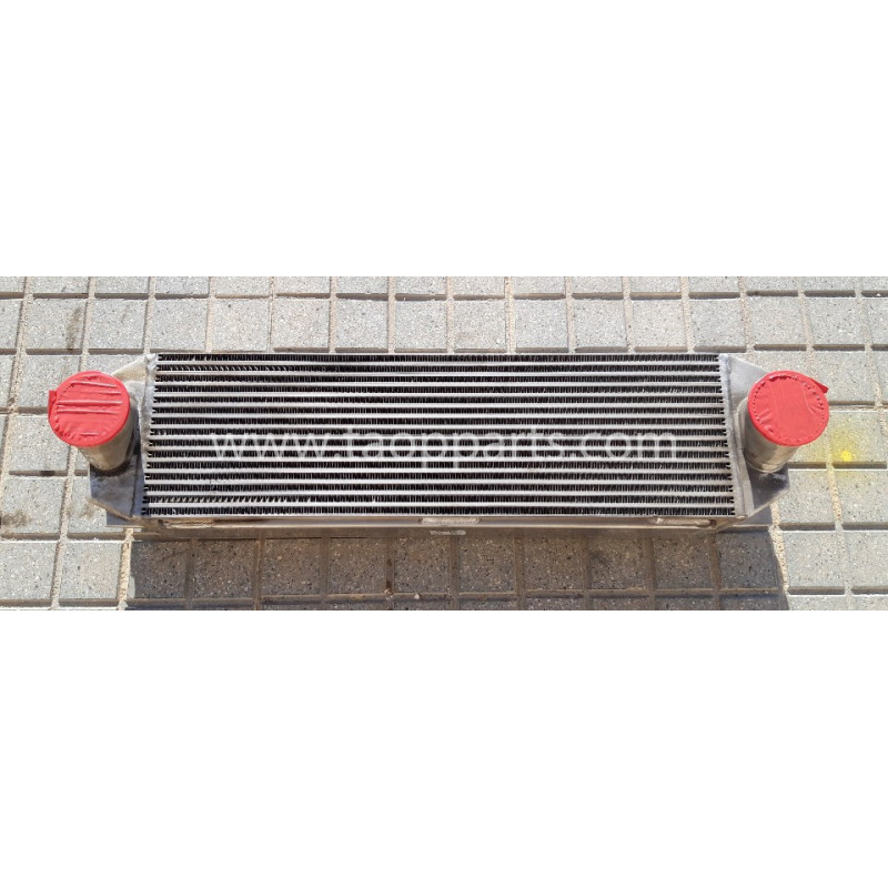 Aftercooler usato 11110775... Aftercooler usato 11110775...