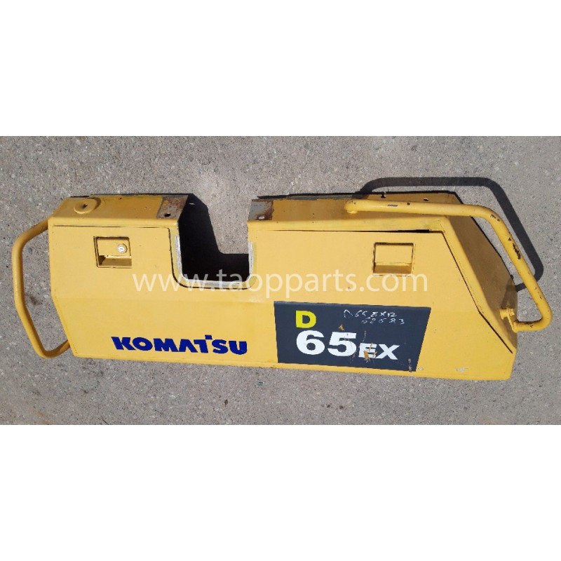 Capac uzata Komatsu... Capac uzata Komatsu...