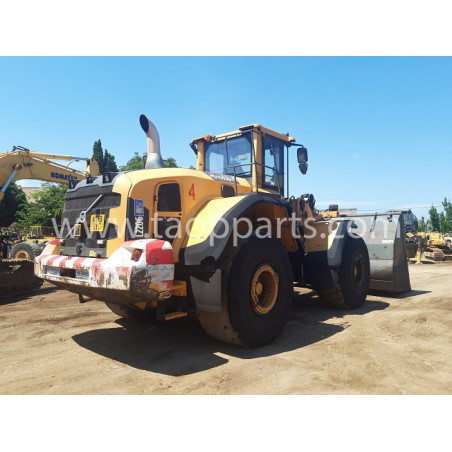 Pale gommate Volvo L220G...