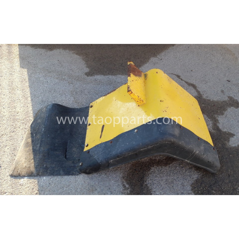 Komatsu Fender 421-54-H4D80... Komatsu Fender 421-54-H4D80...