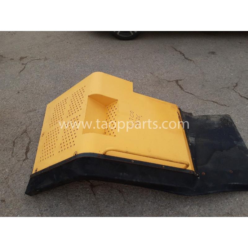 used Volvo Fender 11175377...