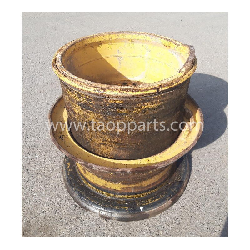 Komatsu Llantas 29.5 R25... Komatsu Llantas 29.5 R25...