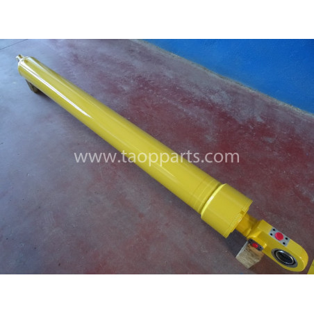 used Komatsu Hoist Cylinder...