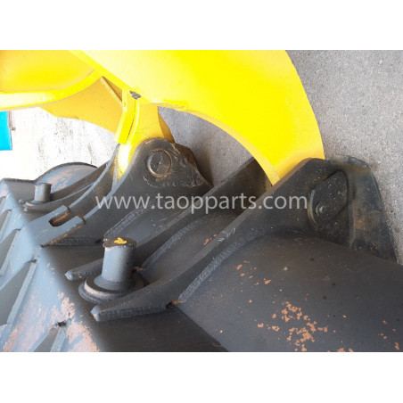 Komatsu Bucket 425-70-H2600... Komatsu Bucket 425-70-H2600...