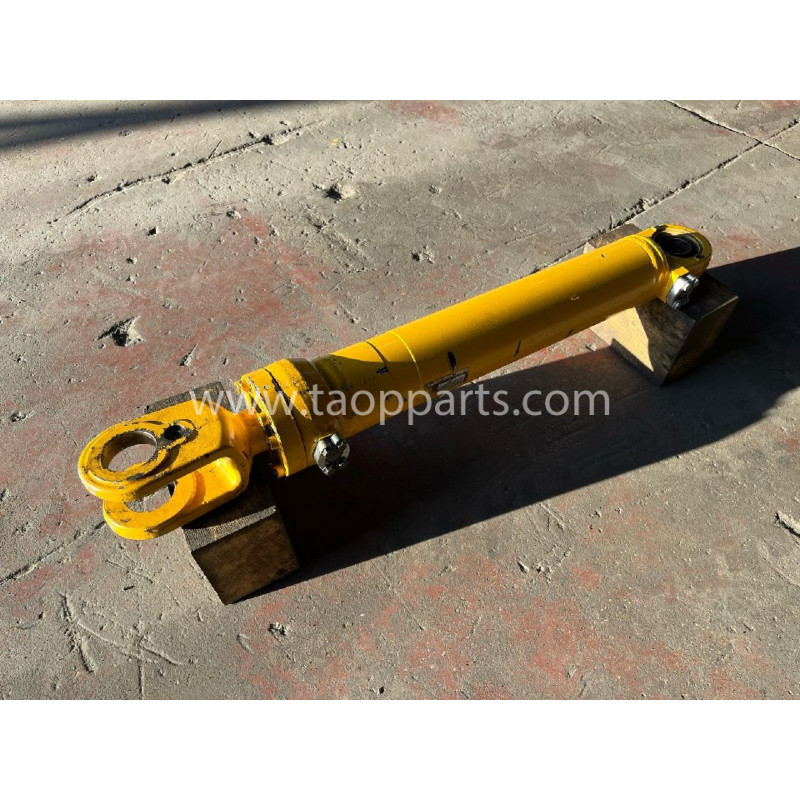 Cilindro sterzo Volvo...