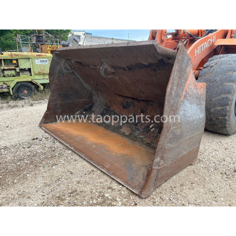 Benne Hitachi 563J8-81621... Benne Hitachi 563J8-81621...