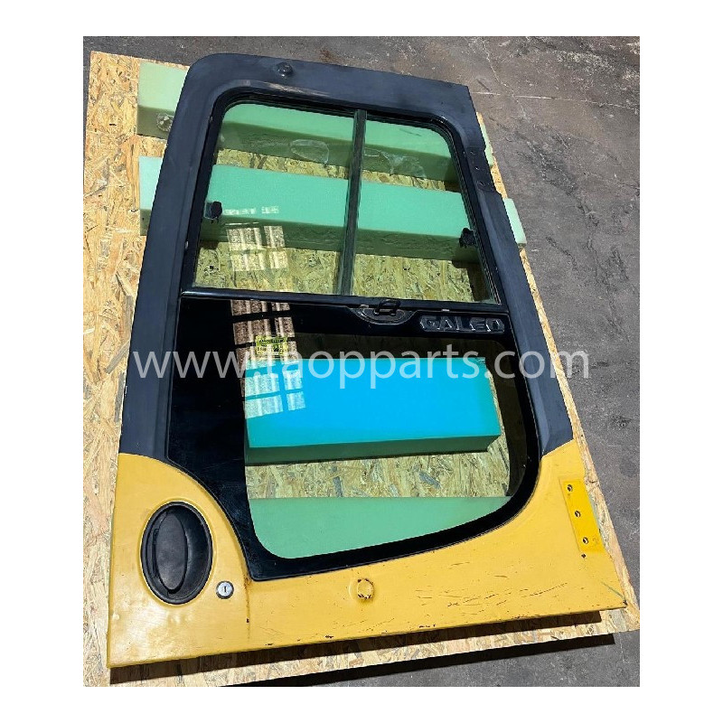 Porta usada 20Y-53-00021...