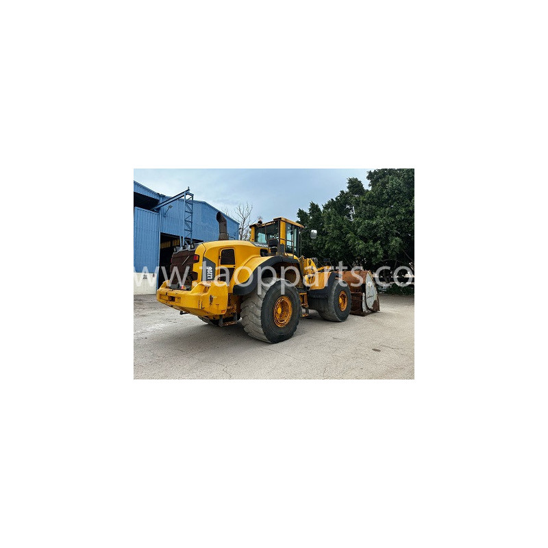 Pale gommate Volvo L220G...
