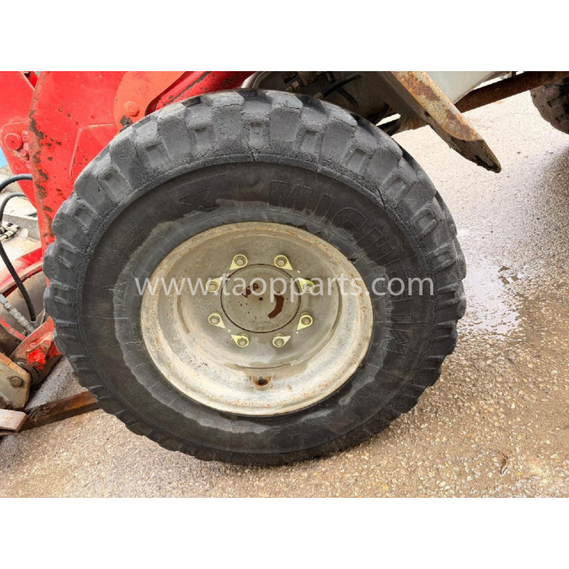 Volvo 335/80R20 · (SKU: 77356)