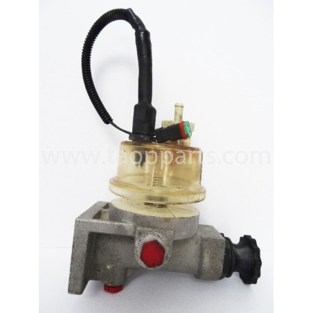 Capac 6754-71-7402 pentru... Capac 6754-71-7402 pentru...