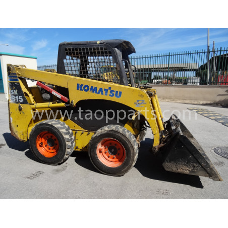 Komatsu SK815 Skid steer