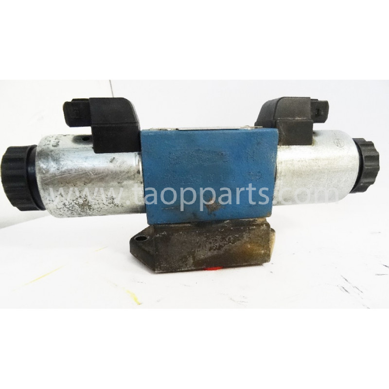 Solenoide usado Komatsu... Solenoide usado Komatsu...