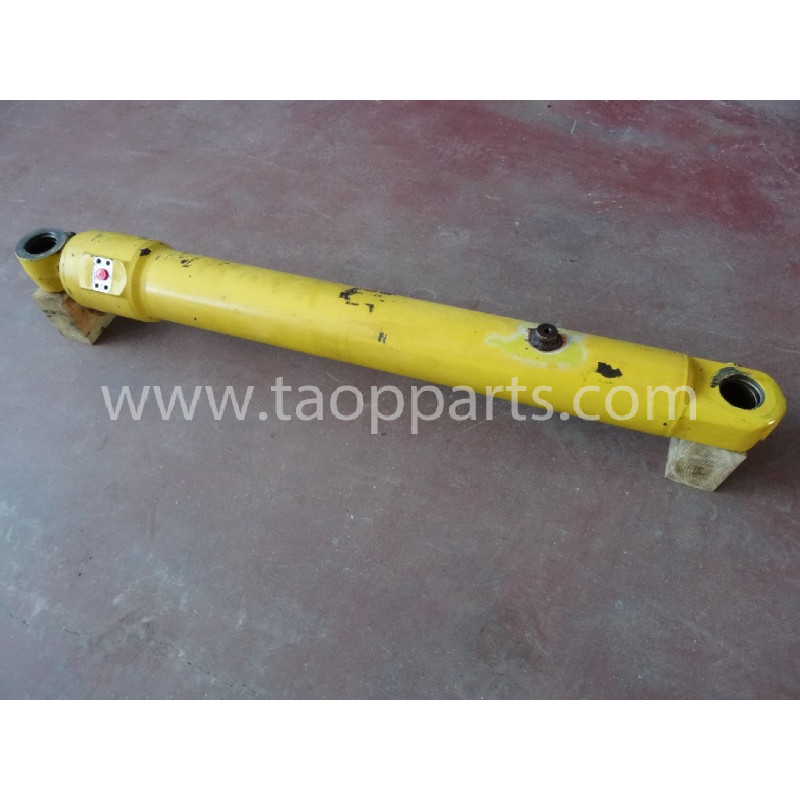 Komatsu BUCKET CYLINDER... Komatsu BUCKET CYLINDER...