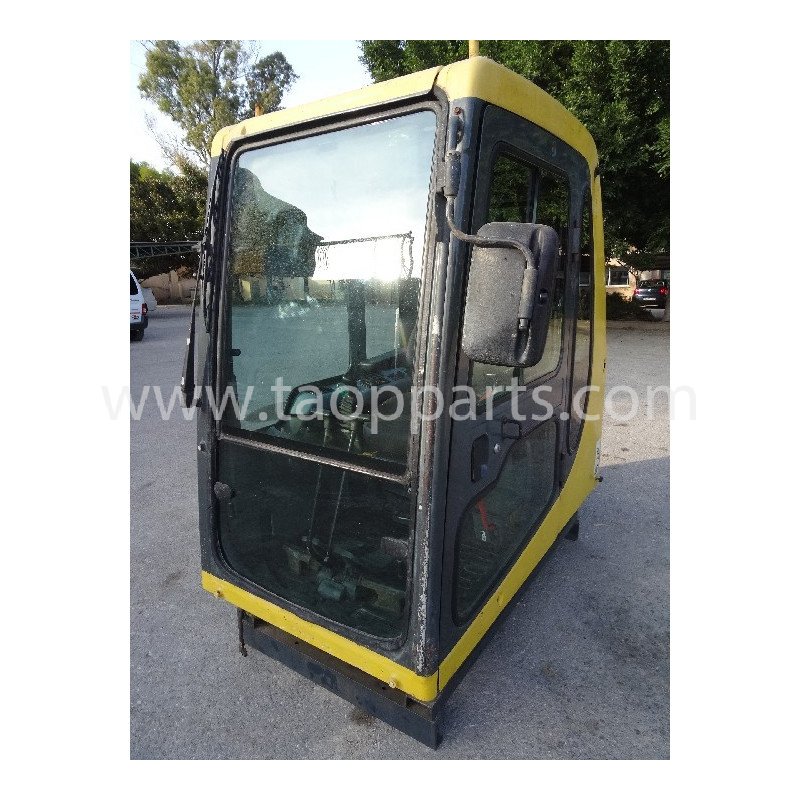 Cabina usada 209-54-K2011...