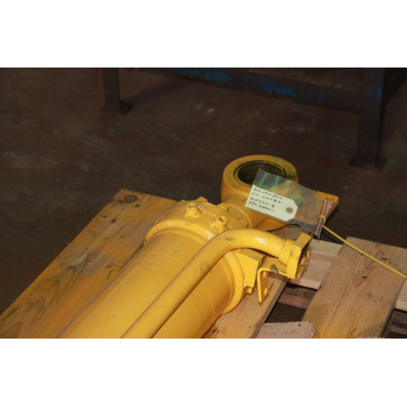 reaconditioned Komatsu... reaconditioned Komatsu...