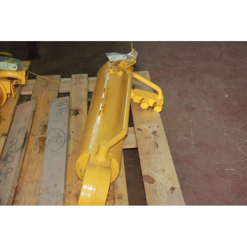 Cilindro benna... Cilindro benna...