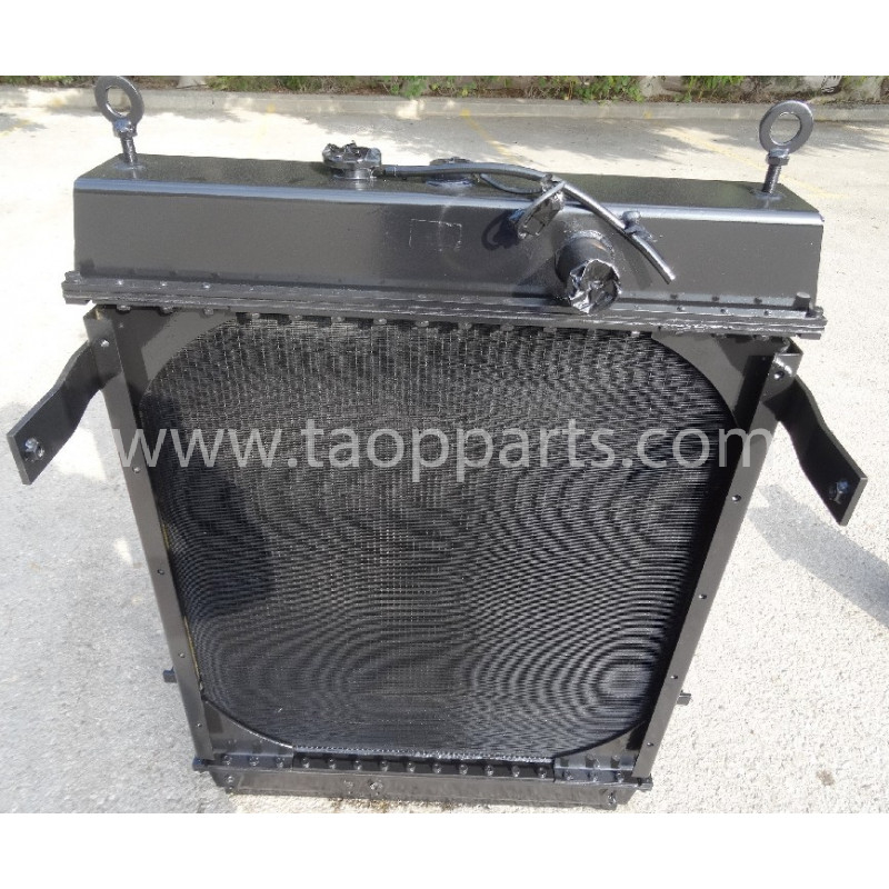 Radiator Komatsu... Radiator Komatsu...