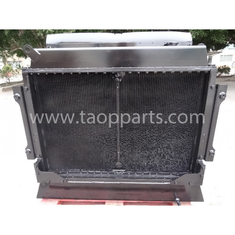 Komatsu Radiator... Komatsu Radiator...