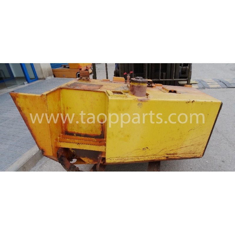 Serbatoio combustibile...