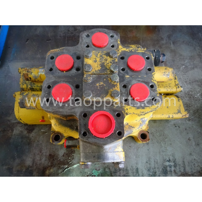 Komatsu Main valve...