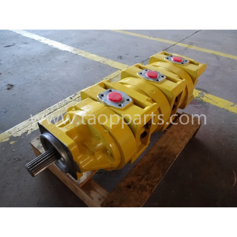 Komatsu Pump 705-58-47000...