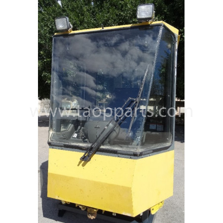 Cabina Komatsu 426-56-21031...
