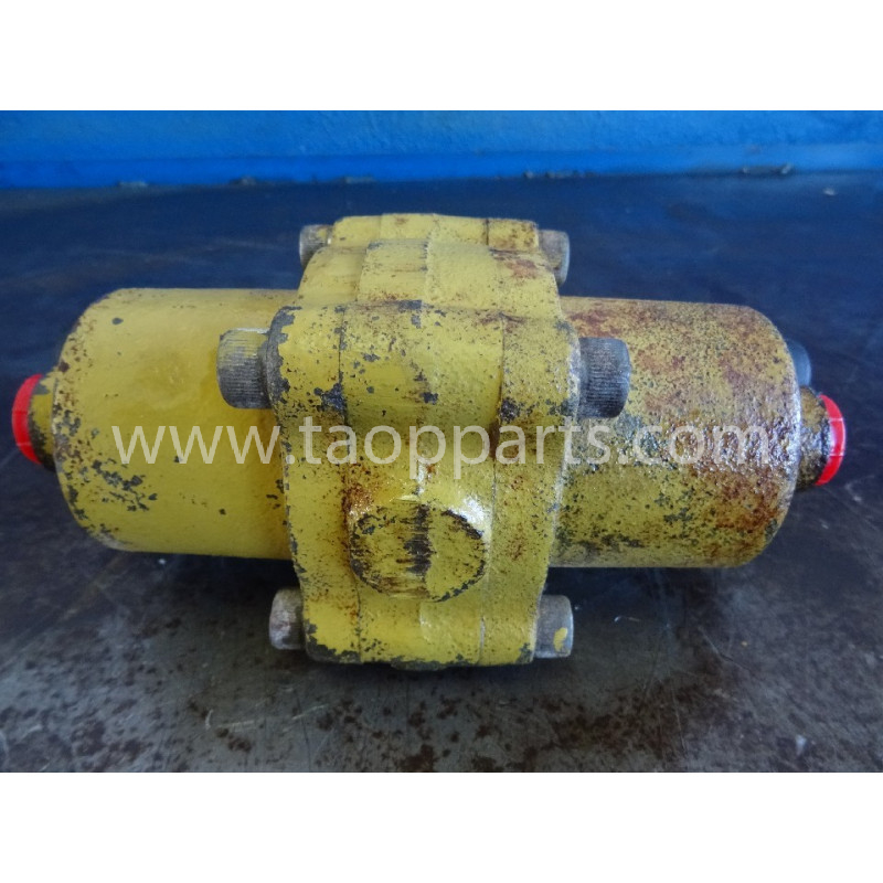 Komatsu Valve 424-35-15201...